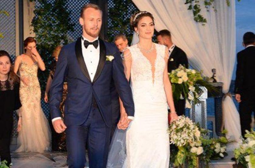 Semih Kaya ile Yasemin Saylar evlendi