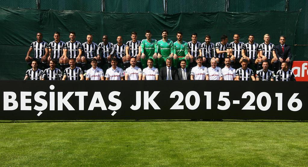 İşte Beşiktaşın şampiyonluk posterleri