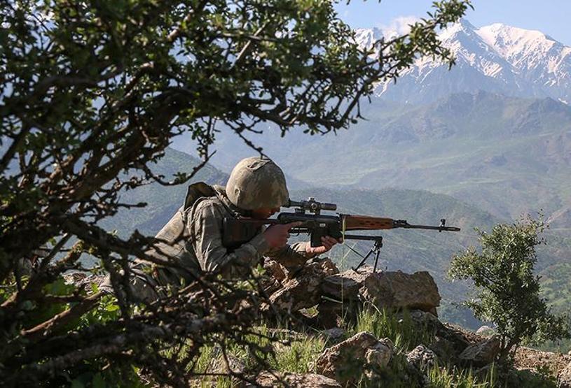 Mehmetçikten mesaj var: Bir sabah anne rüzgarın sesini duyacaksın