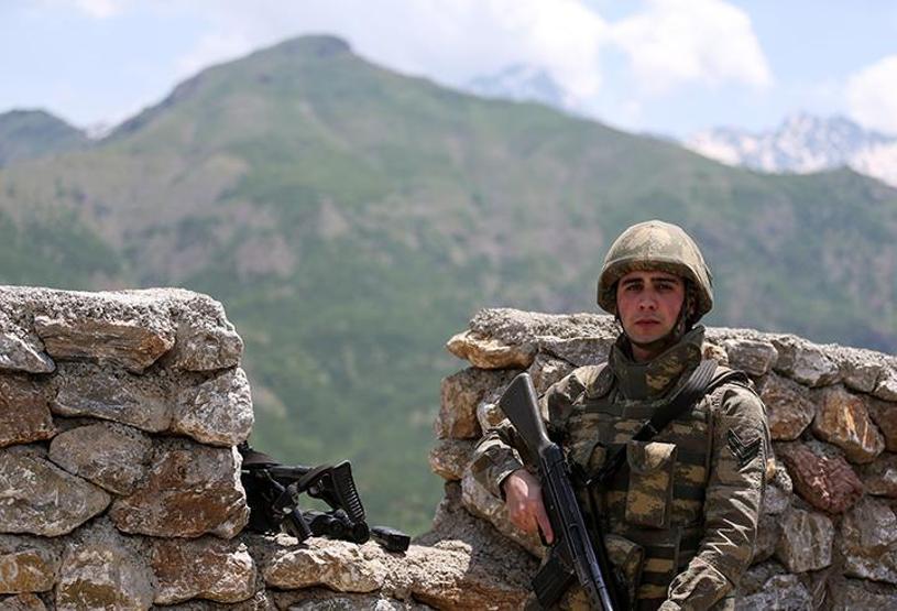 Mehmetçikten mesaj var: Bir sabah anne rüzgarın sesini duyacaksın