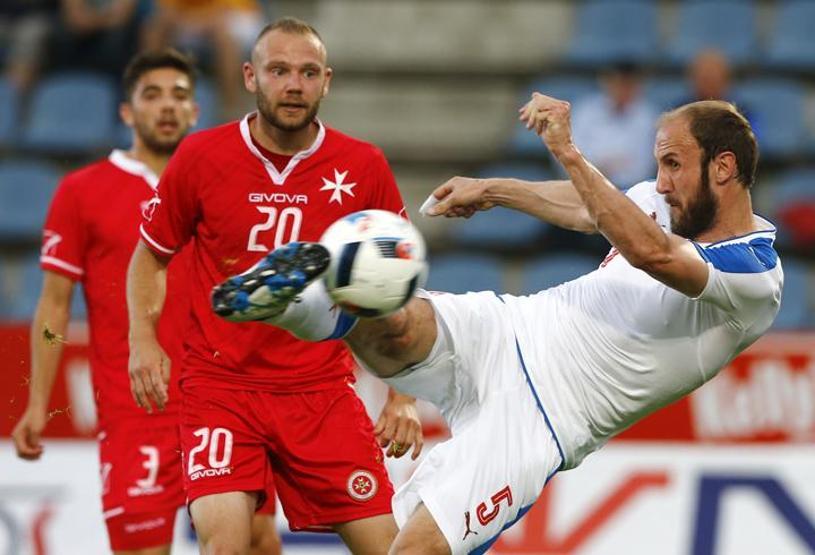 UEFAya göre Euro 2016ya katılan 24 takımın en iyi 11leri