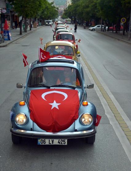 Eskişehirde vosvoslarla Teröre Hayır konvoyu