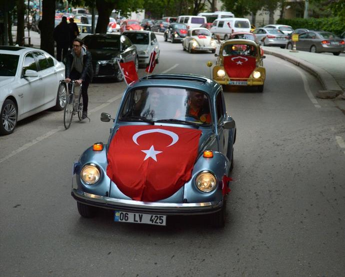 Eskişehirde vosvoslarla Teröre Hayır konvoyu