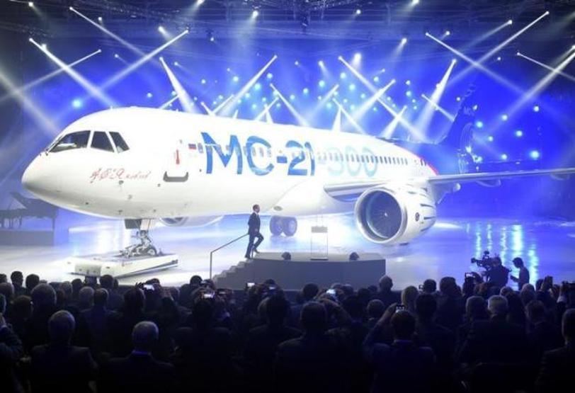 Rusya yeni yolcu uçağı üretti: Irkut MC-21