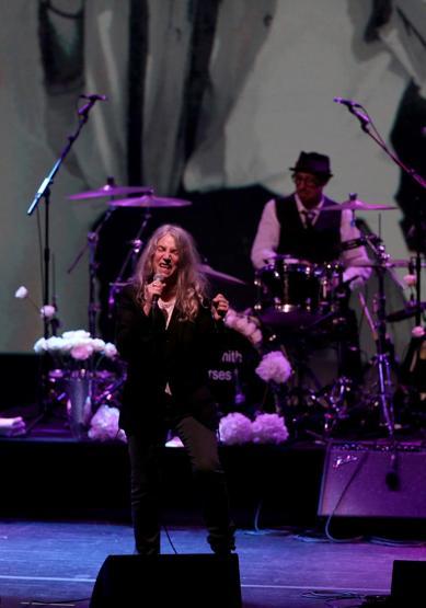 İstanbuldan Patti Smith geçti