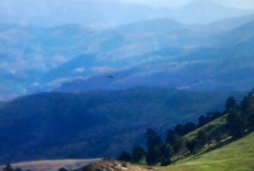 Askeri helikopter düşmeden saniyeler önce böyle görüntülendi