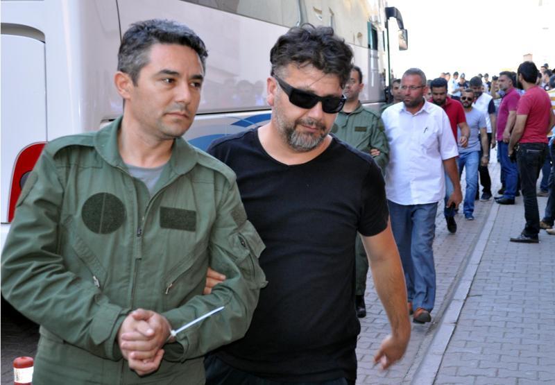 8 nakliye uçağını izinsiz uçuran 39 asker gözaltında