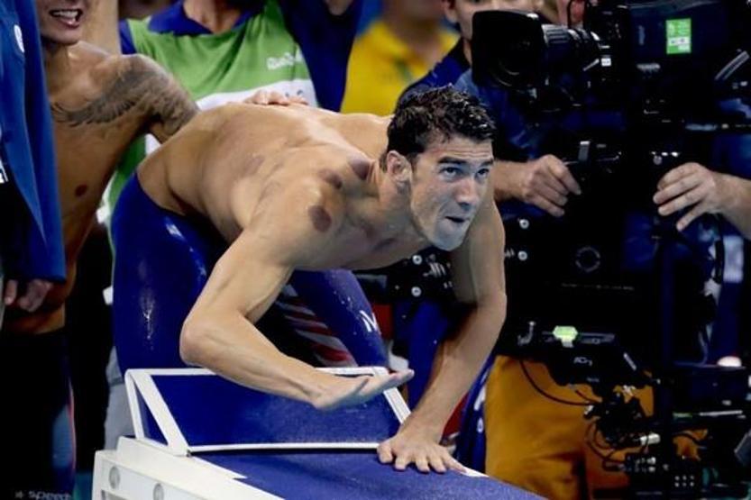 Michael Phelpse dev bir ahtapot saldırmamış