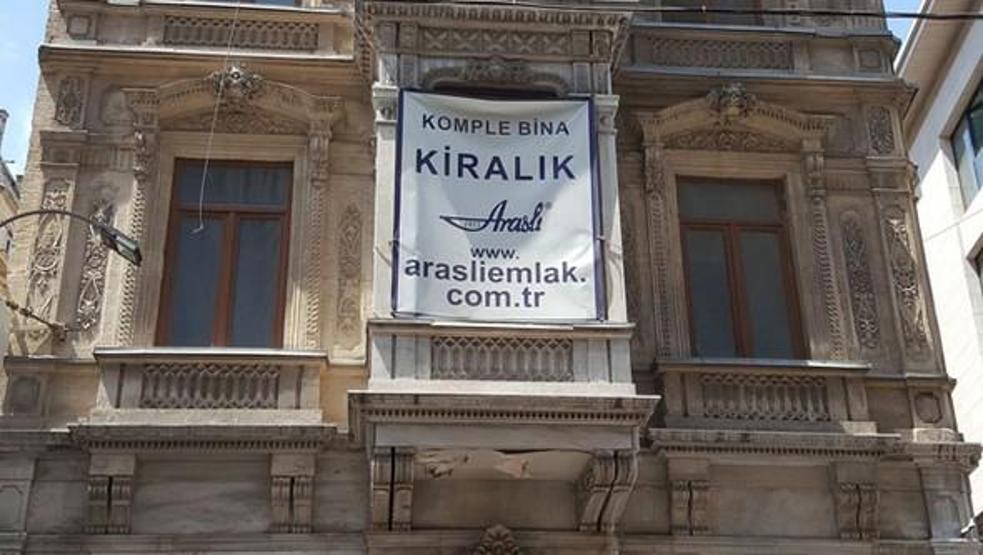 Beyoğlunda neler oluyor Mağazalar tek tek kapanıyor