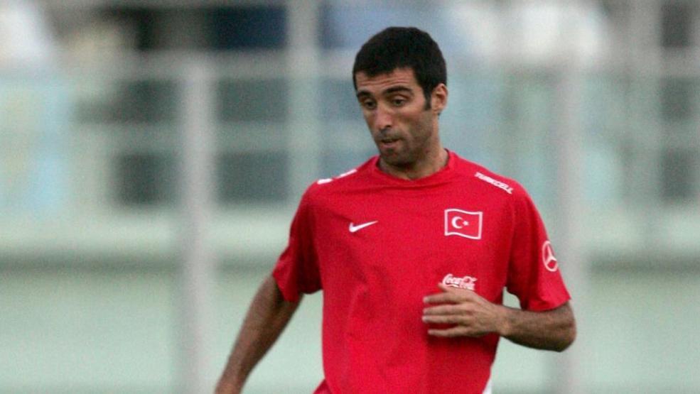 Hakan Şükür için yakalama kararı dış basında