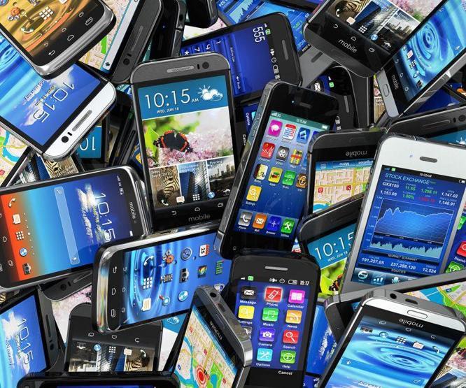 O üniversitede sınavlarda cep telefonu yasaklandı