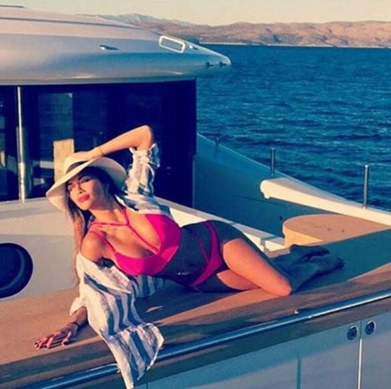Lewis Hamilton: Hayatıma giren kadınlar ikinci sırada