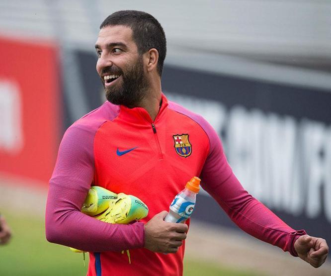 Luis Enriqueden şaşırtan Arda Turan açıklaması