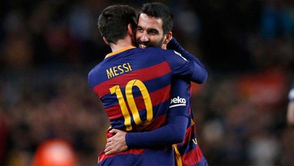 Barcelonadan Neymara: Hemen gelme