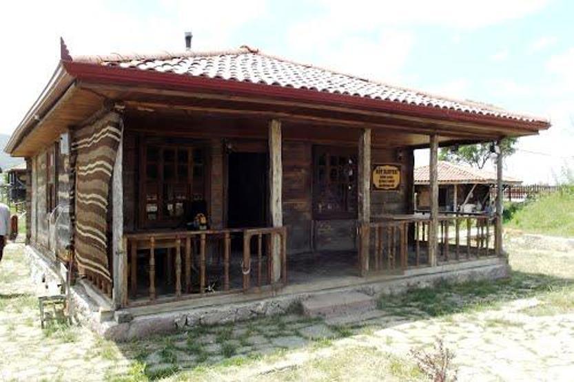Bu köy dünyada tek