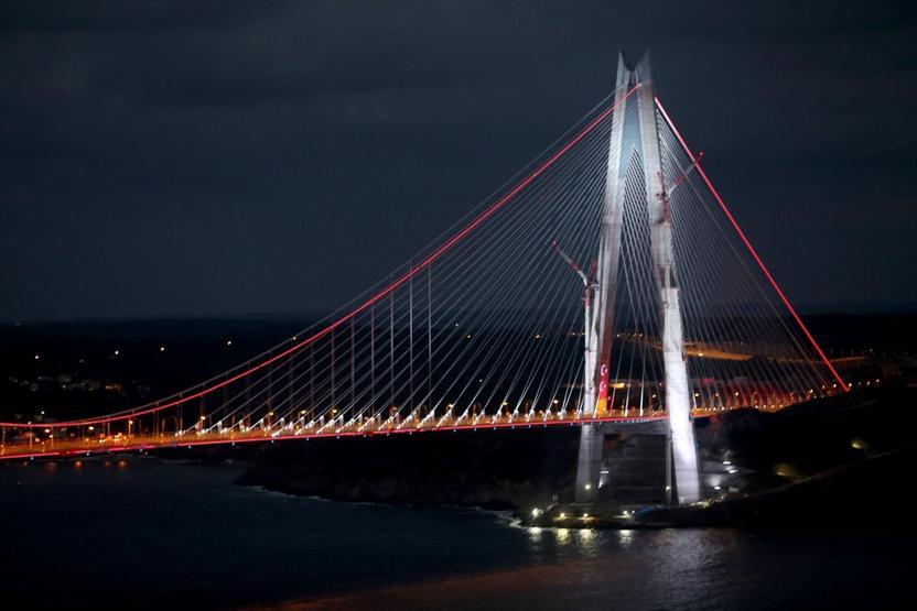 Yavuz Sultan Selim Köprüsünde görsel şölen