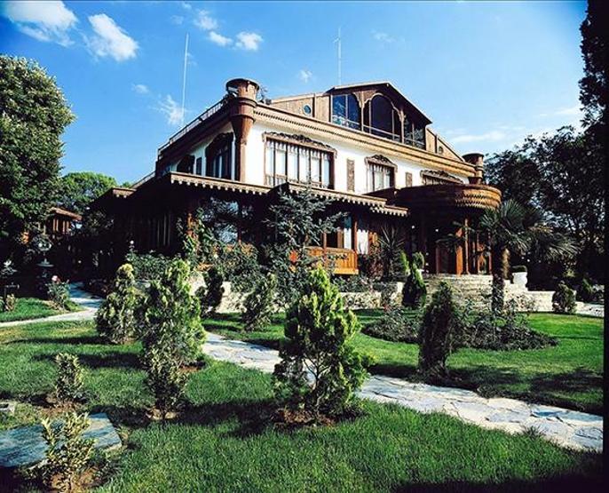 Adnan Oktar’ın Silivri’deki lüks çiftliği