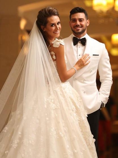 Selma Çilekin düğününde ünlüler ne giydi