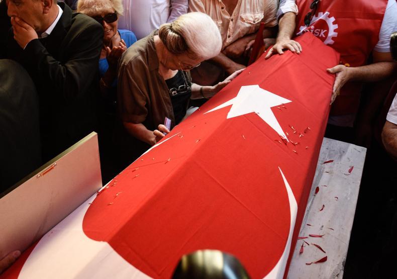 Tarık Akana son veda