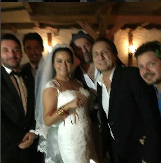 Ozan Çobanoğlu ve Ezgi Sertel evlendi