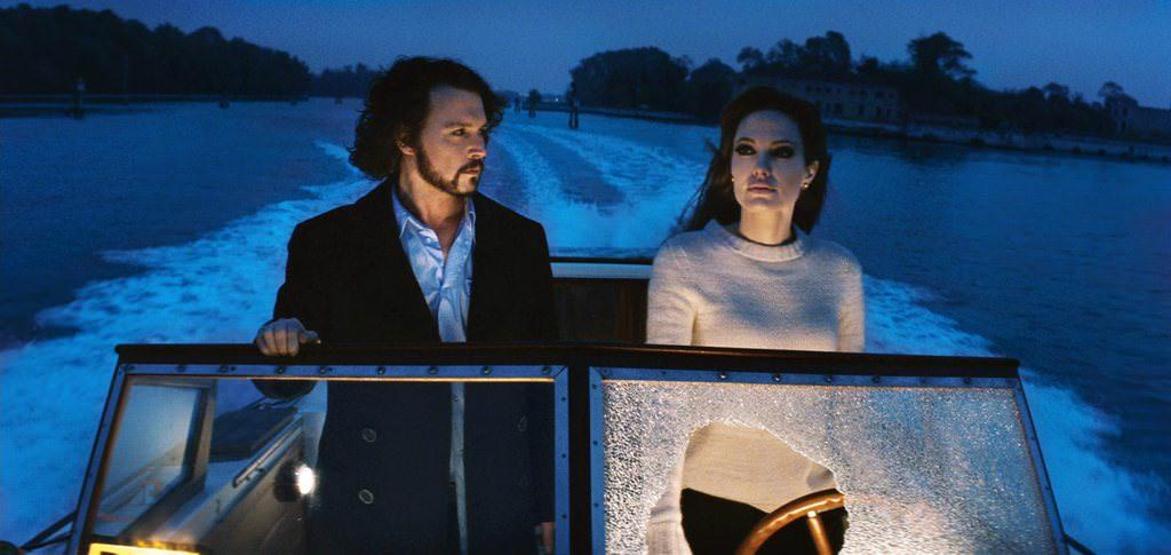 Johnny Deep ile Angelina Jolie aşk mı yaşıyor