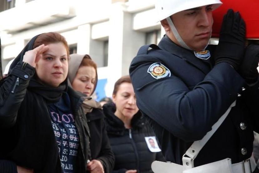 Rüzgar Çetinin tahliyeden sonraki ilk fotoğrafı