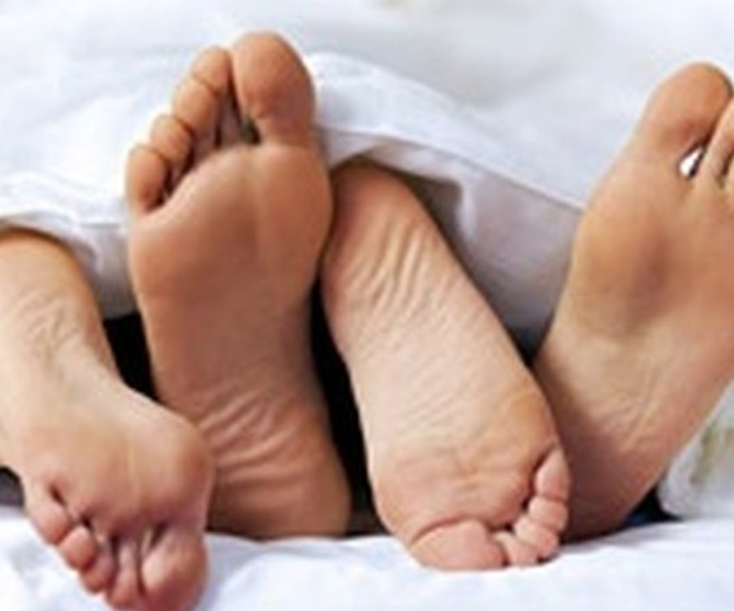 Yaşlılıkta seks kadına iyi geliyor, erkeğe yaramıyor