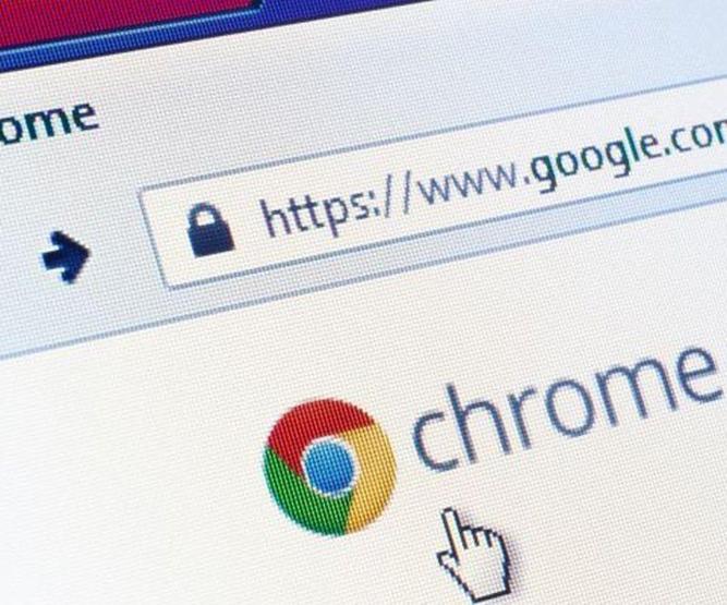Chromeda cinsel içerikli yayınları izleyenler dikkat