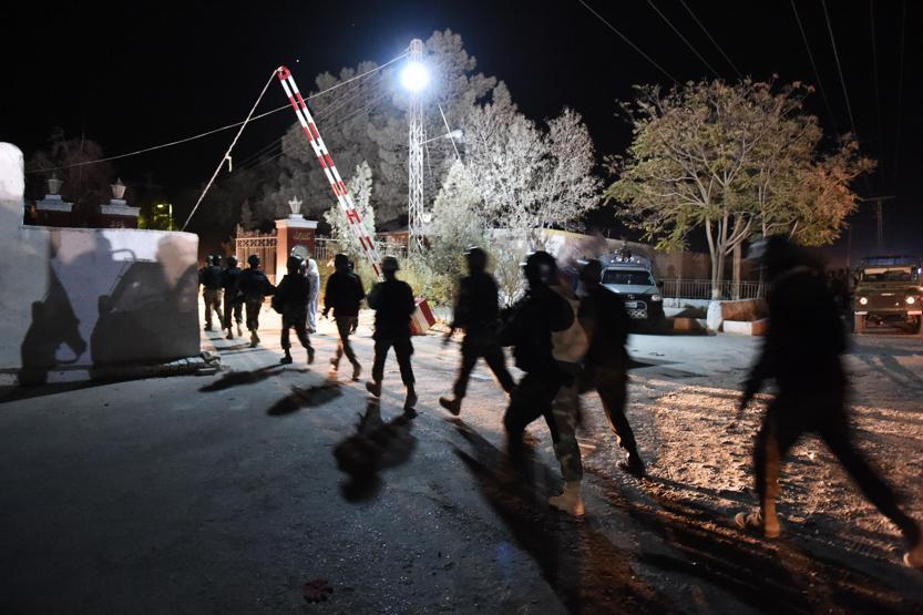 Polis akademisinde katliam: 60 ölü