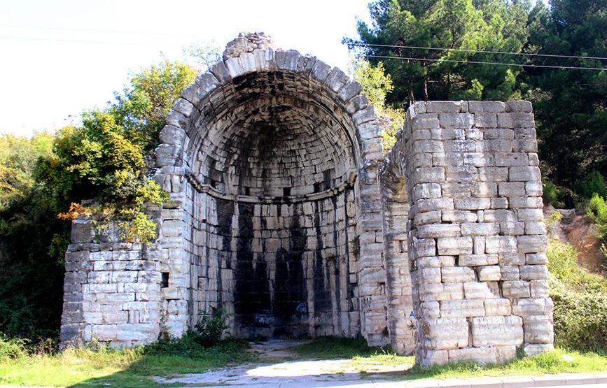 Bin 500 yıldır ayakta duran Justinianus Köprüsünün sırrı