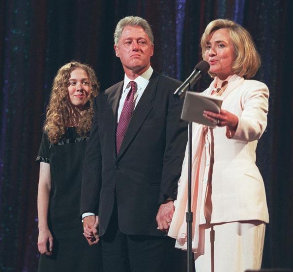 Yıllar rolleri değiştirdi: Bill ve Hillary Clintonun uzun yolculuğu