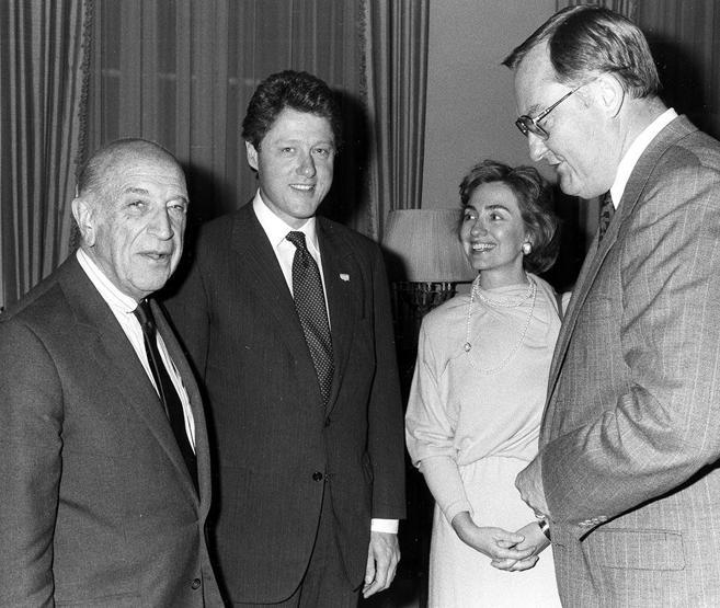 Yıllar rolleri değiştirdi: Bill ve Hillary Clintonun uzun yolculuğu