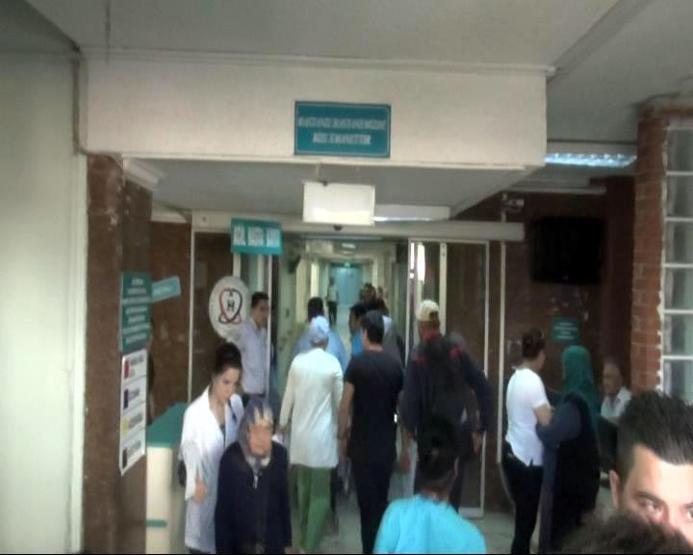 Hemşire kıyafeti giyip aylarca hastanede çalıştı, kimse fark etmedi