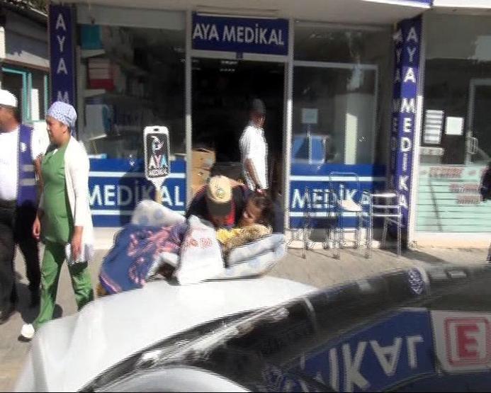 Hemşire kıyafeti giyip aylarca hastanede çalıştı, kimse fark etmedi