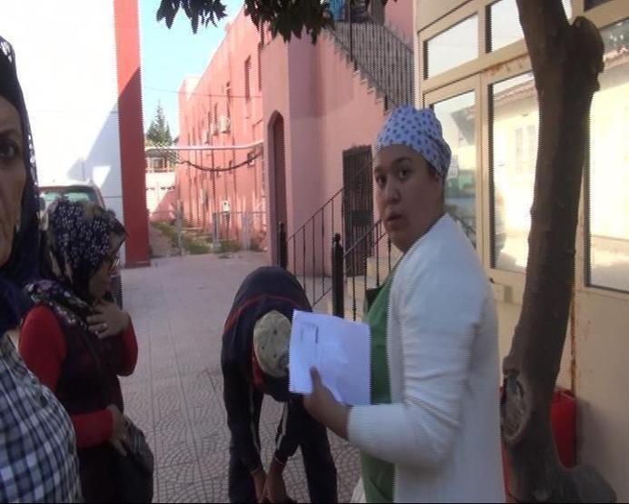 Hemşire kıyafeti giyip aylarca hastanede çalıştı, kimse fark etmedi