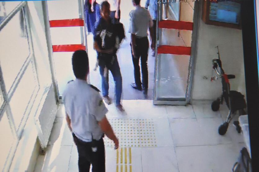 Keçisini acil servise götürdü