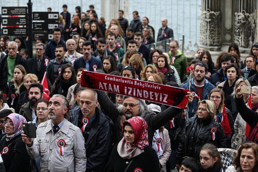 10 Kasımda Anıtkabire akın