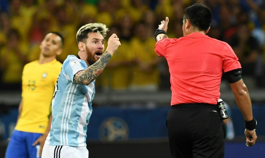 Messi ağzını bozdu