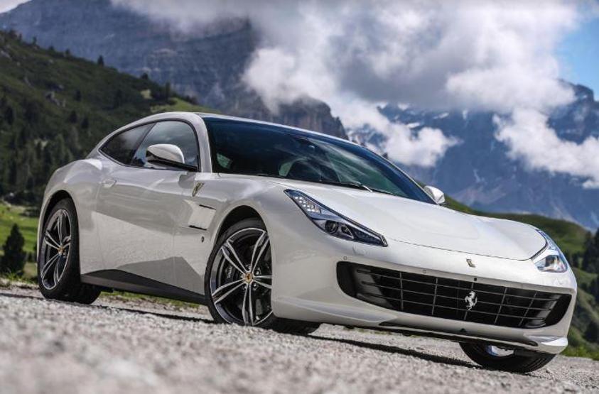 2.3 milyonluk Ferrari Türkiyede