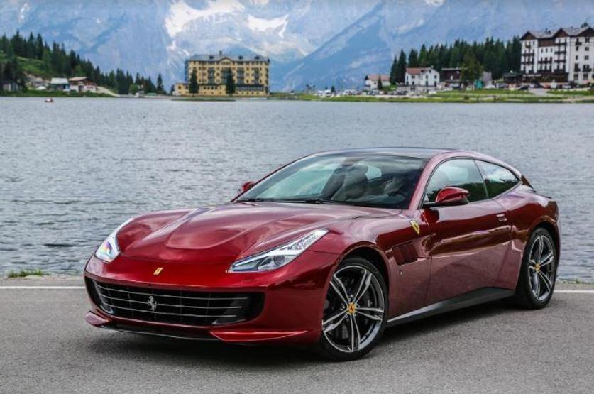 2.3 milyonluk Ferrari Türkiyede