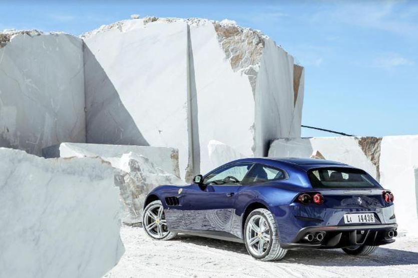 2.3 milyonluk Ferrari Türkiyede