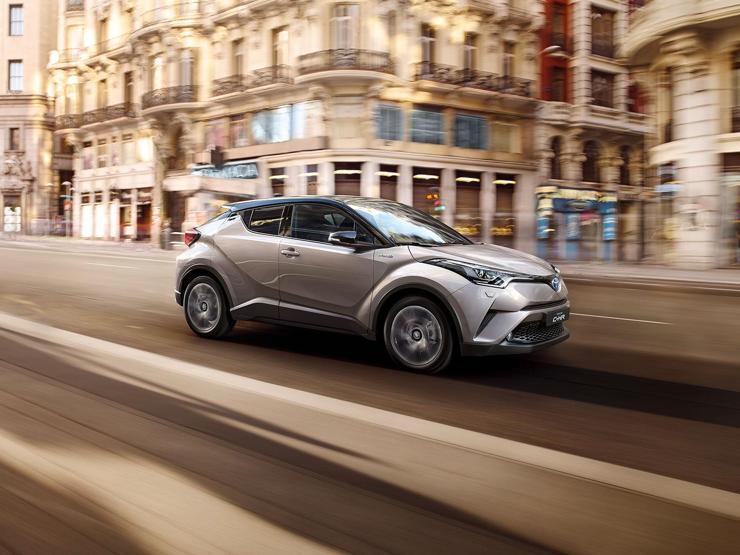 İşte Türkiyede üretilen Toyota C-HRın lansmana özel fiyatı