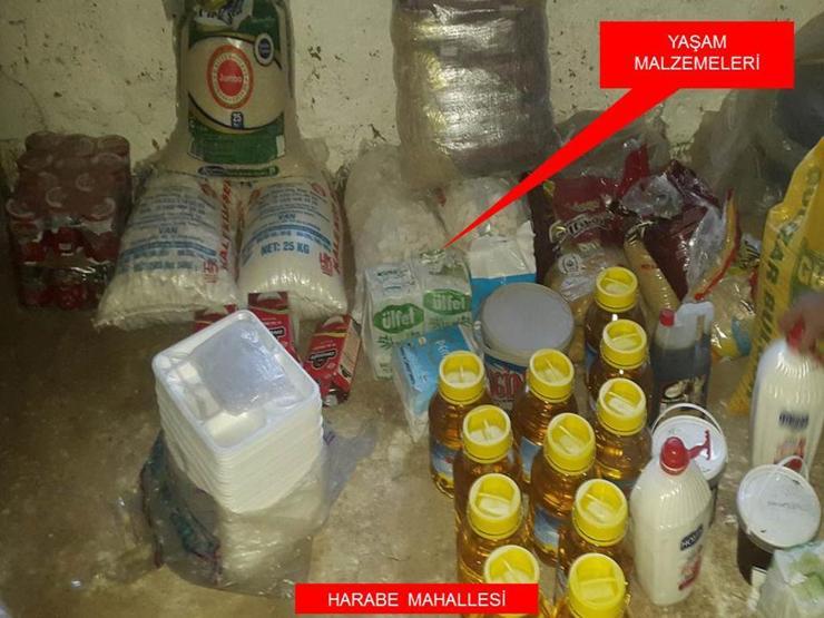 PKKya Şırnakta bir darbe daha: Bomba yüklü araçları ve cephanelikleri imha edildi