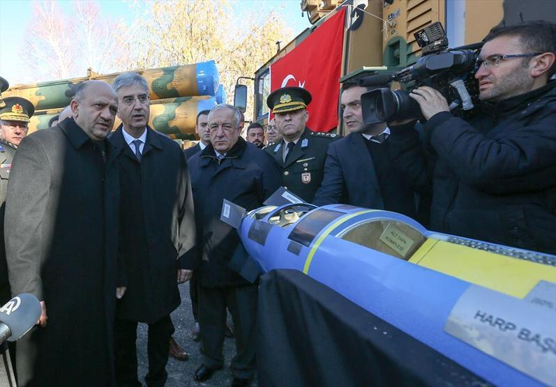 Tamamen yerli üretim olan füze sistemi Kasırga TSKya teslim edildi