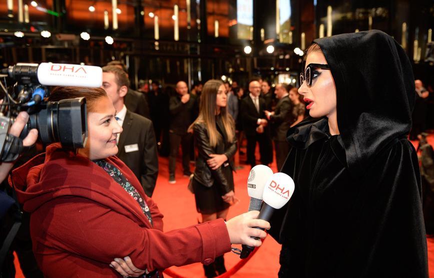 İrem Derici: Ben hep tükürdüğümü yalıyorum zaten