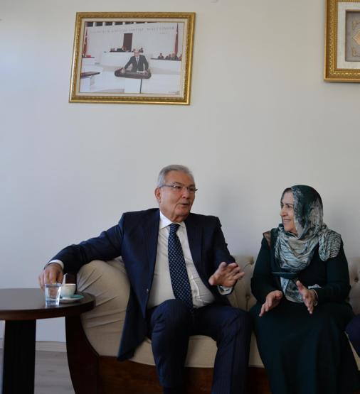 Deniz Baykal, Ahmet Türkün eşi Mülkiye Türkü ziyaret etti