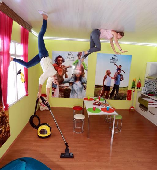 Ters evi 16 ayda 25 bin kişi gezdi