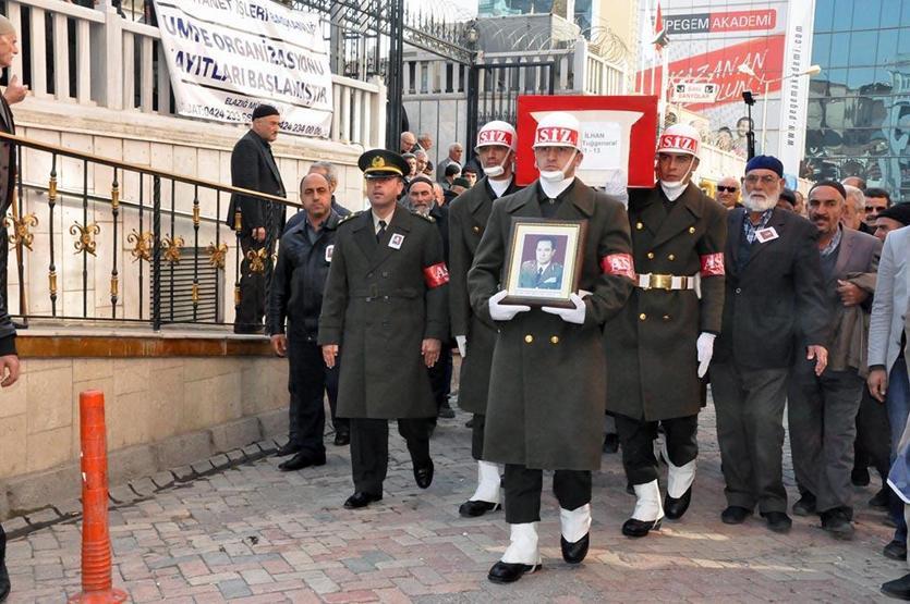 53 yıl önce Kanlı Noelde ailesini yitiren Nihat İlhan hayatını kaybetti