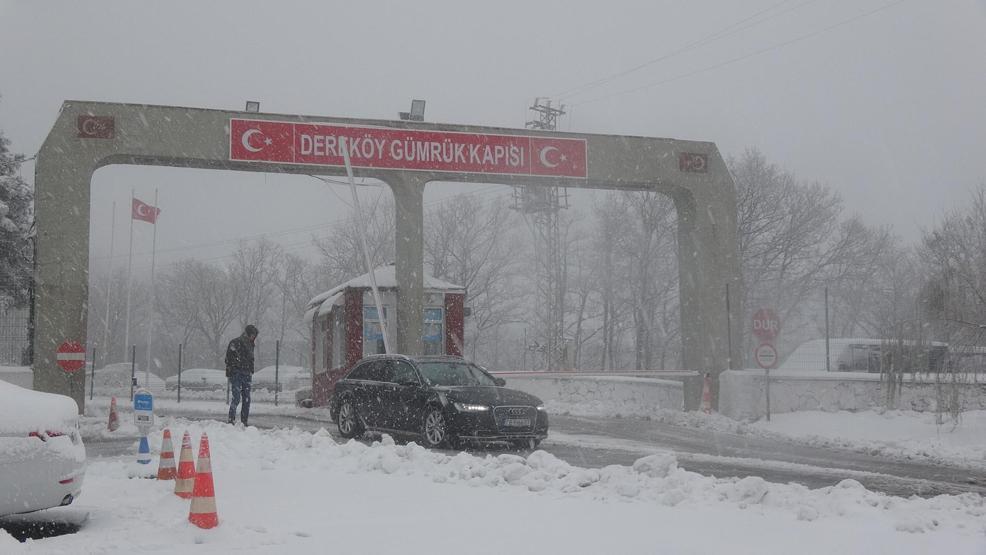 Kırklareli ve Edirne beyaza büründü