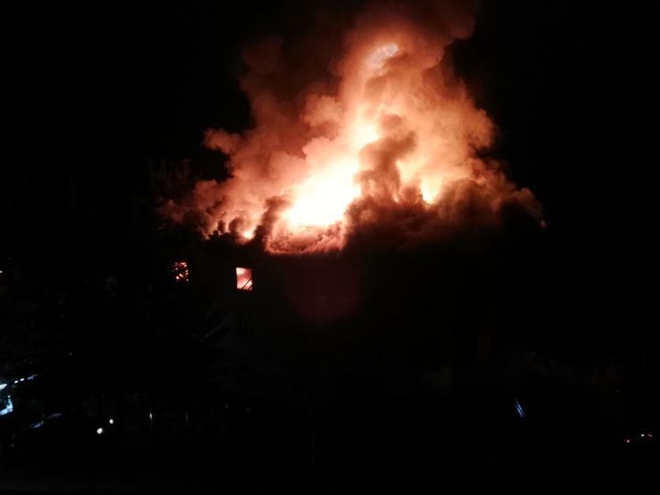 Aladağda yurt yangınında ölen kızların cesetleri birbirine sarılı bulundu